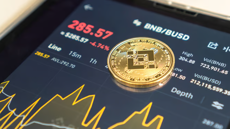 UniverseBinance Phasing Out Support for BUSD Stablecoin by Q1 2024